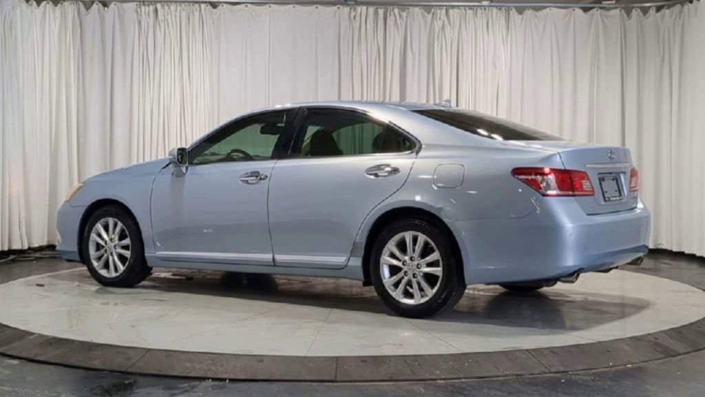 Used 2011 Lexus ES 350 FWD image 8