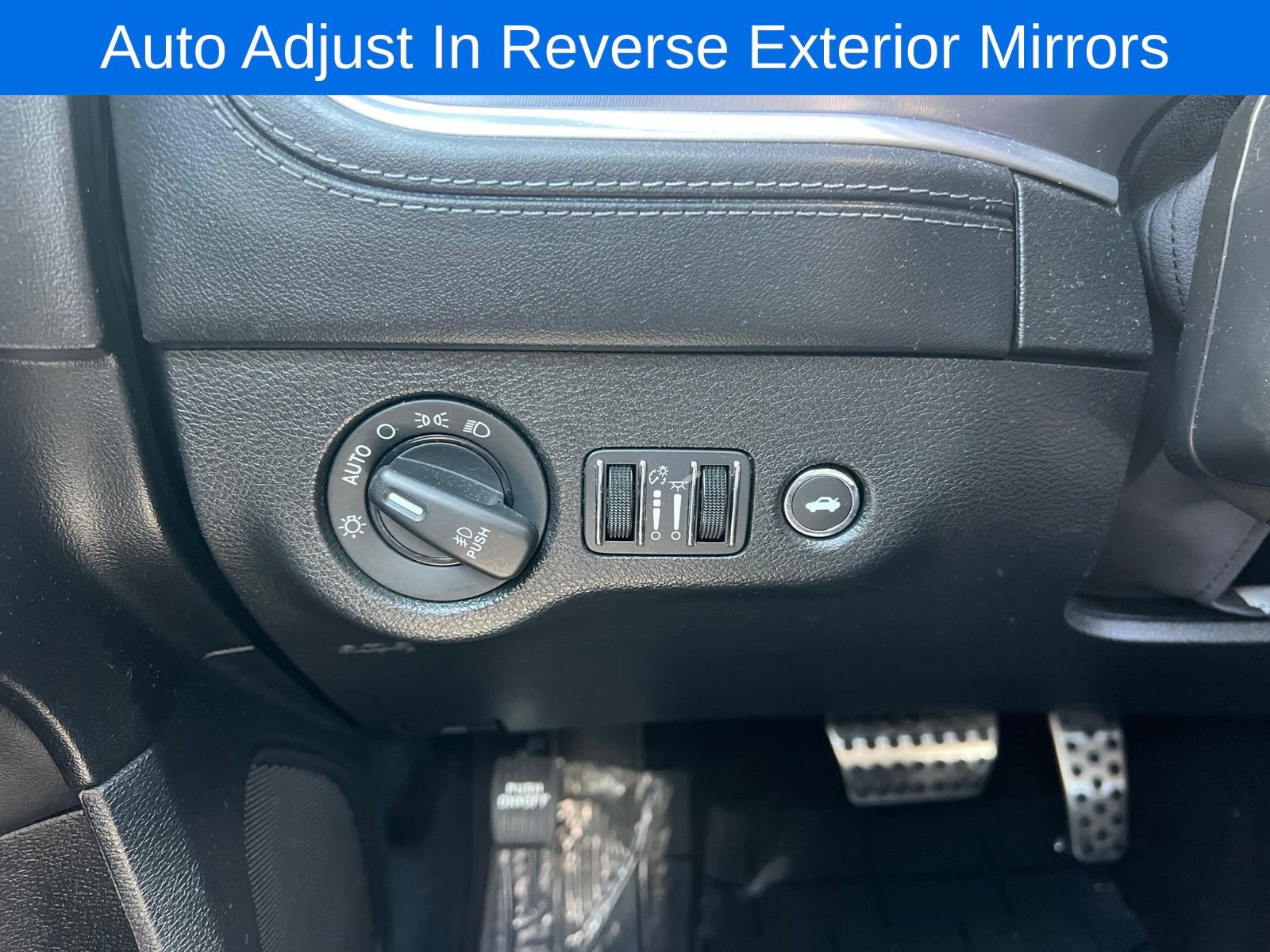 Used 2021 Dodge Charger R/T w/ Plus Group RWD image 29