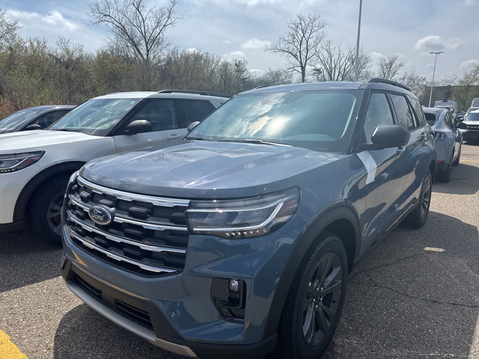 New 2026 Ford Explorer Active w/ Active Comfort Package