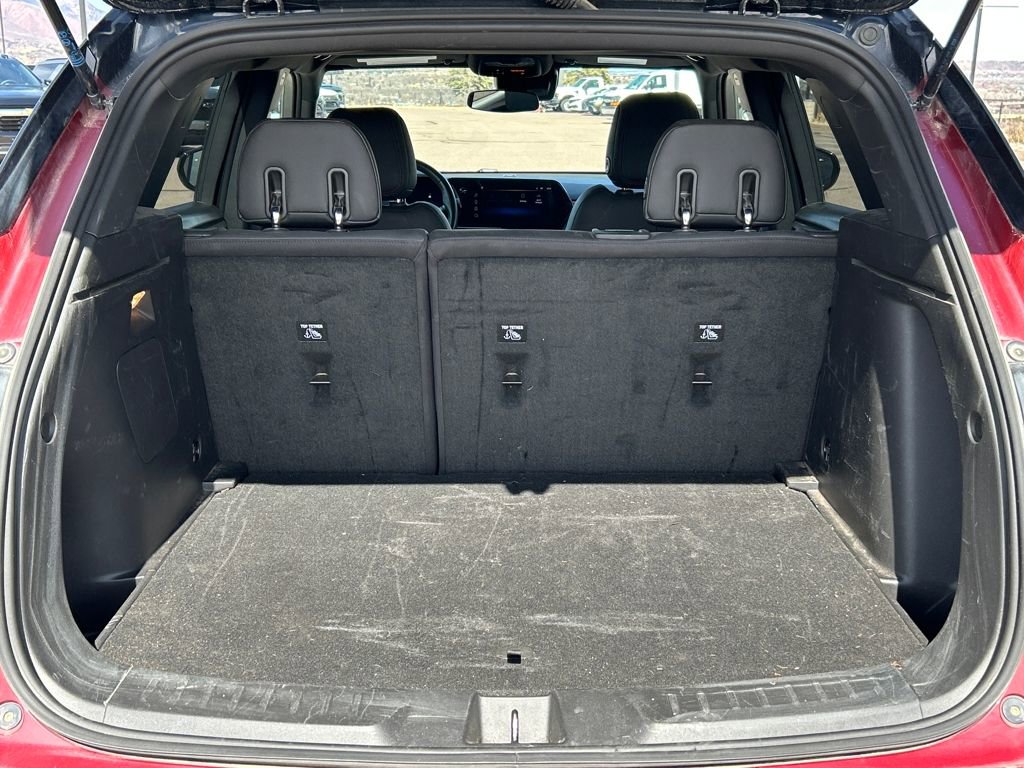 Used 2024 Chevrolet TrailBlazer RS w/ Driver Confidence Package image 3