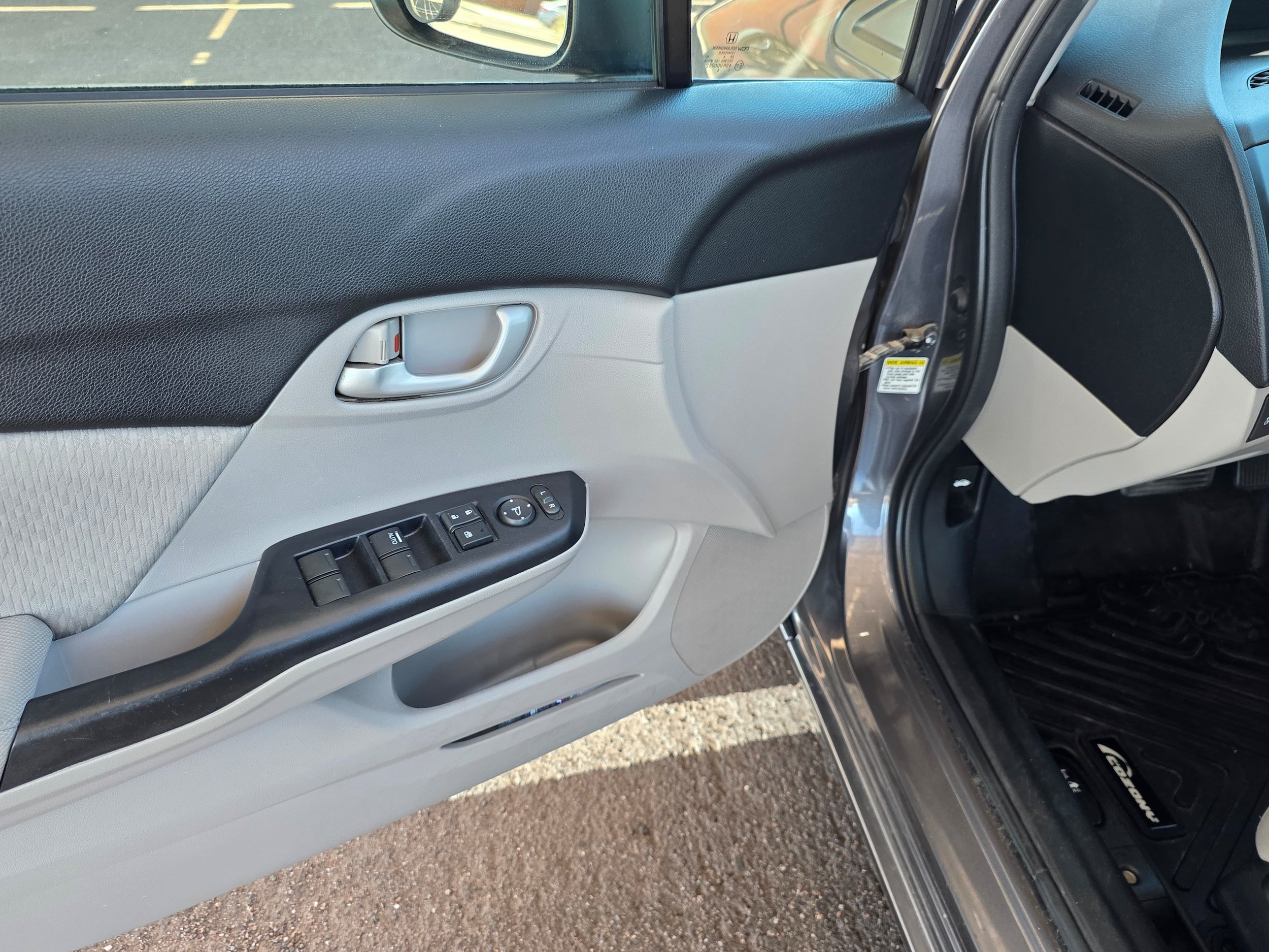 Used 2014 Honda Civic LX image 12