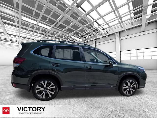 Used 2023 Subaru Forester Limited AWD/4WD image 2