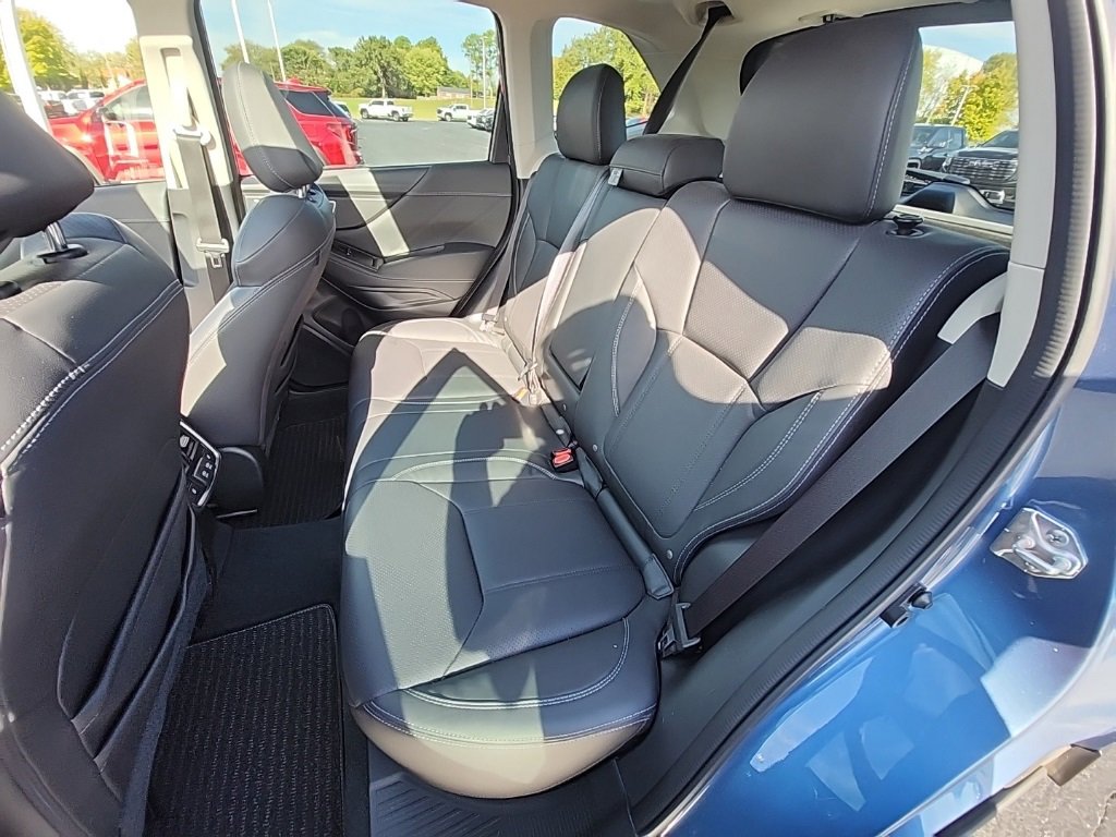 Used 2022 Subaru Forester Touring image 16