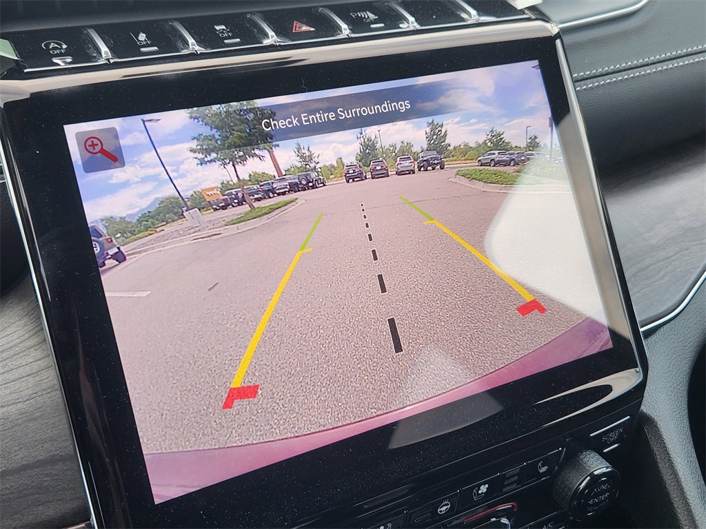 New 2025 Jeep Grand Cherokee Overland w/ Trailer Tow Package image 15