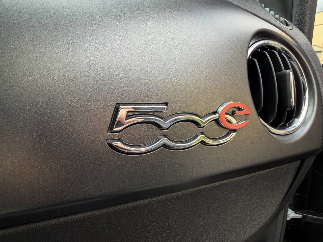 Used 2018 FIAT 500 e image 22