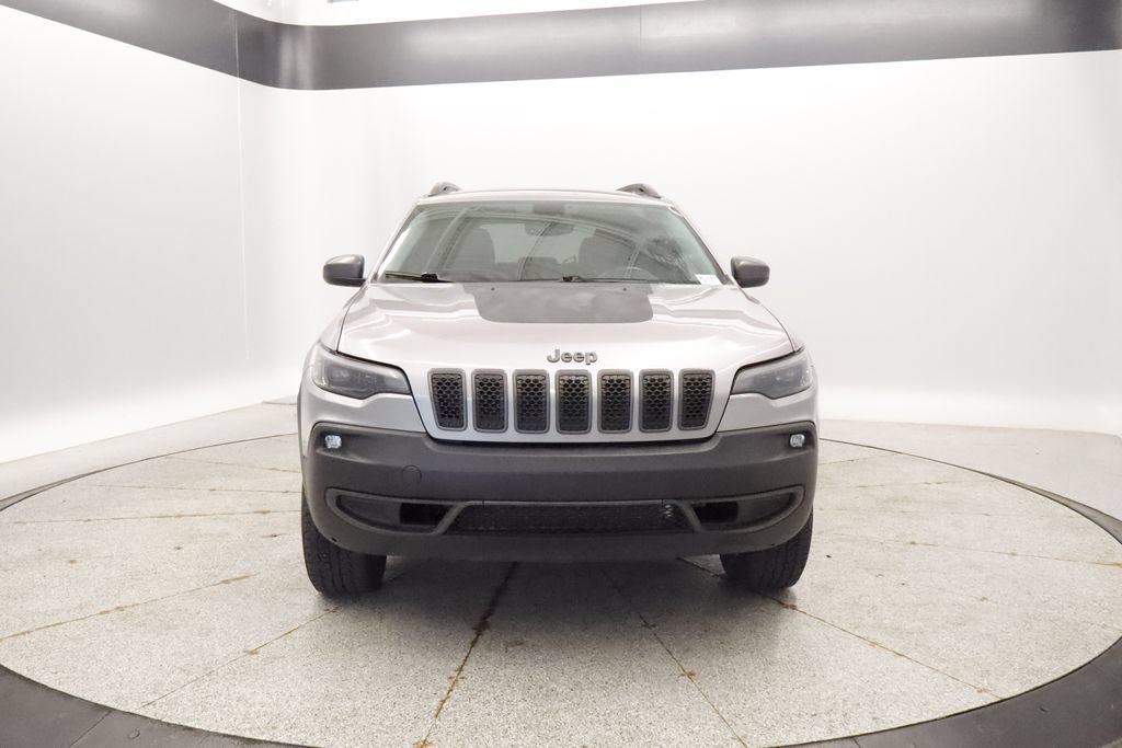 Used 2019 Jeep Cherokee Trailhawk w/ Comfort & Convenience Group AWD/4WD image 8