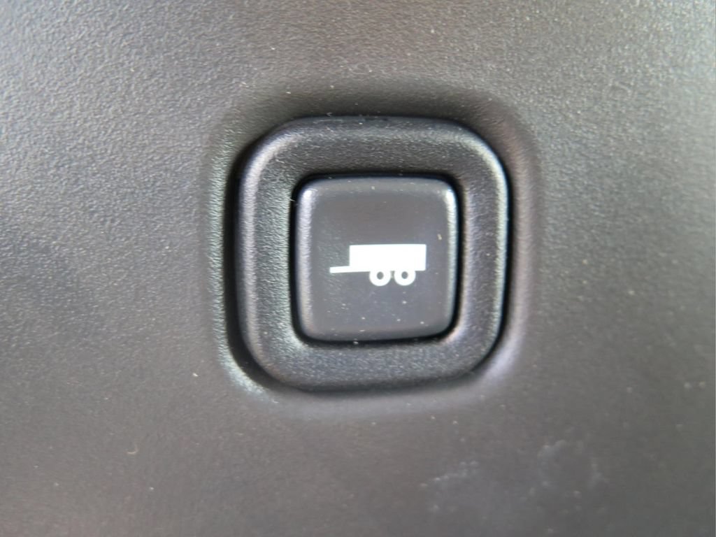 New 2026 Chevrolet Express 2500 Extended w/ Driver Convenience Package RWD image 12