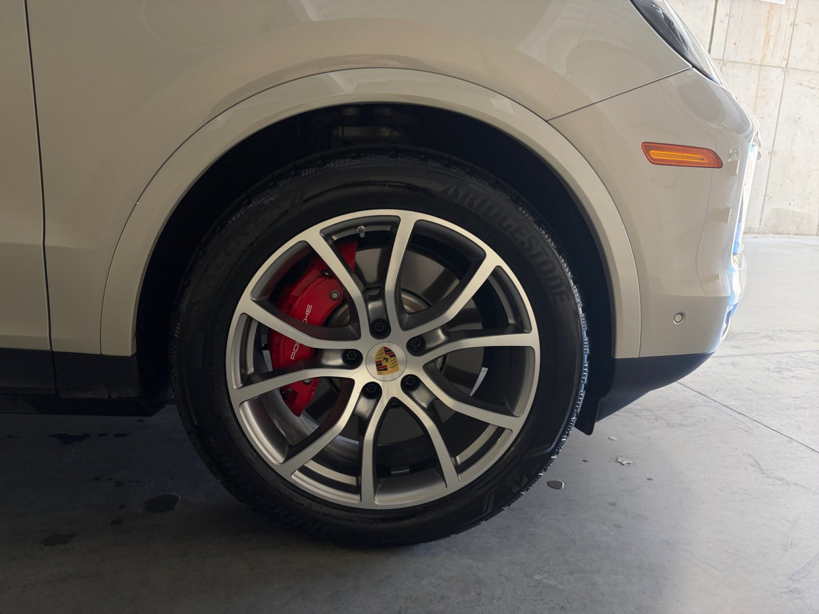 Certified 2024 Porsche Cayenne S AWD/4WD image 19