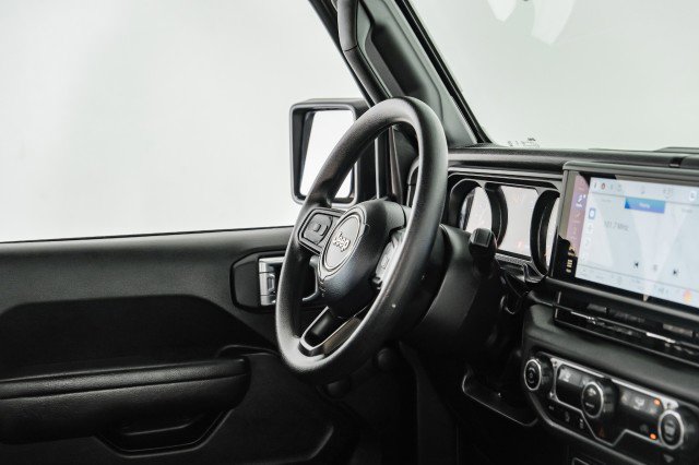 Used 2024 Jeep Wrangler Unlimited Sport image 10