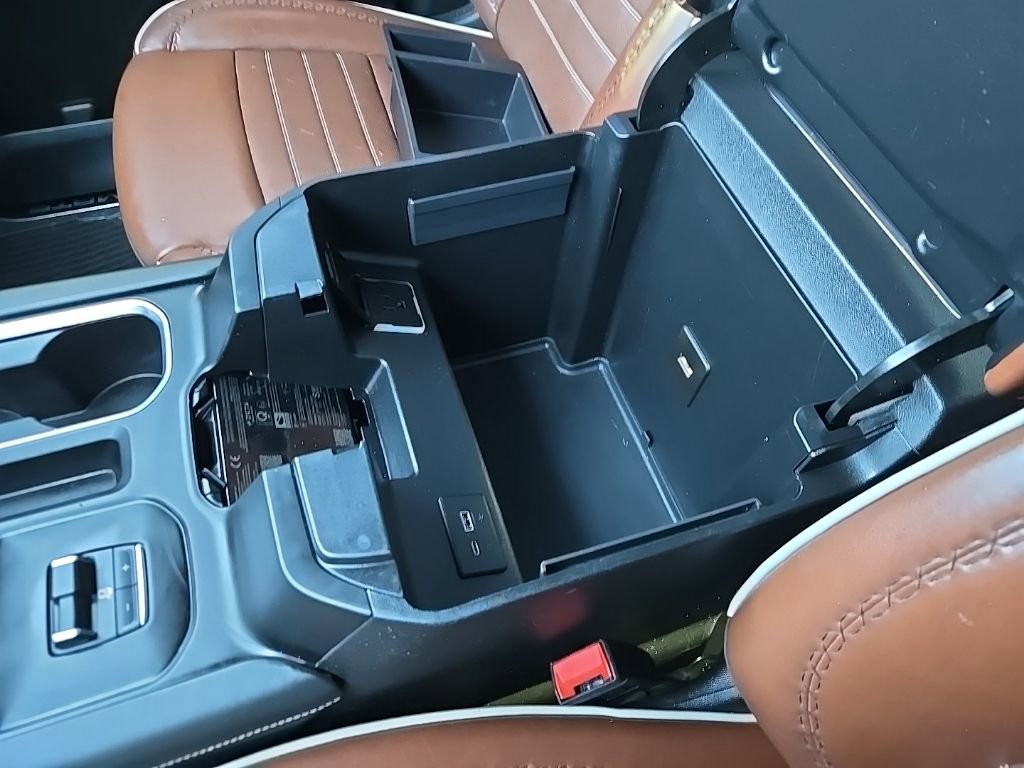 Used 2024 GMC Sierra 2500 Denali Ultimate image 39