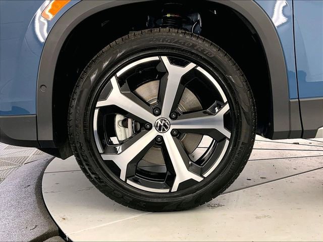 New 2026 Volkswagen Tiguan SE AWD/4WD image 12