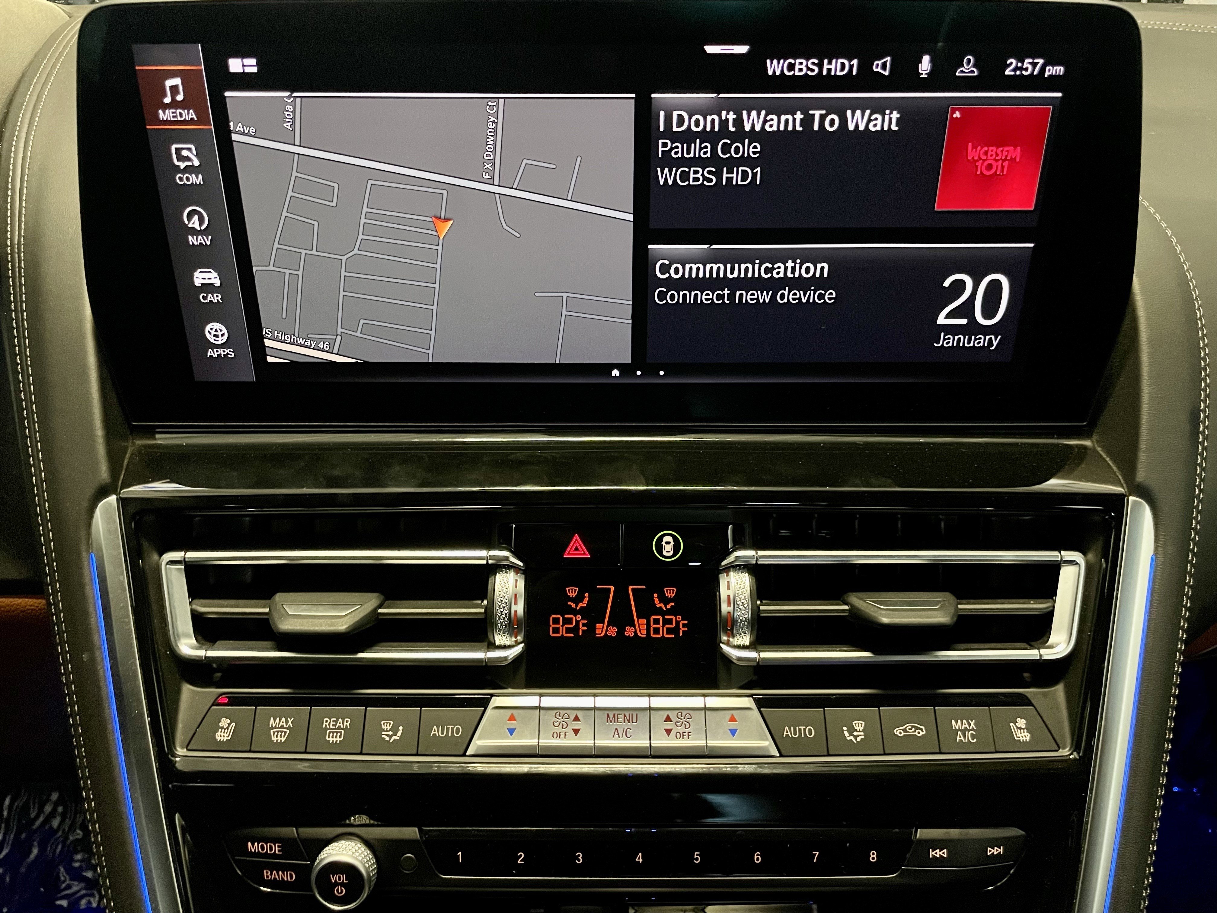 Used 2023 BMW 840i xDrive Convertible w/ Comfort Seating Package image 18