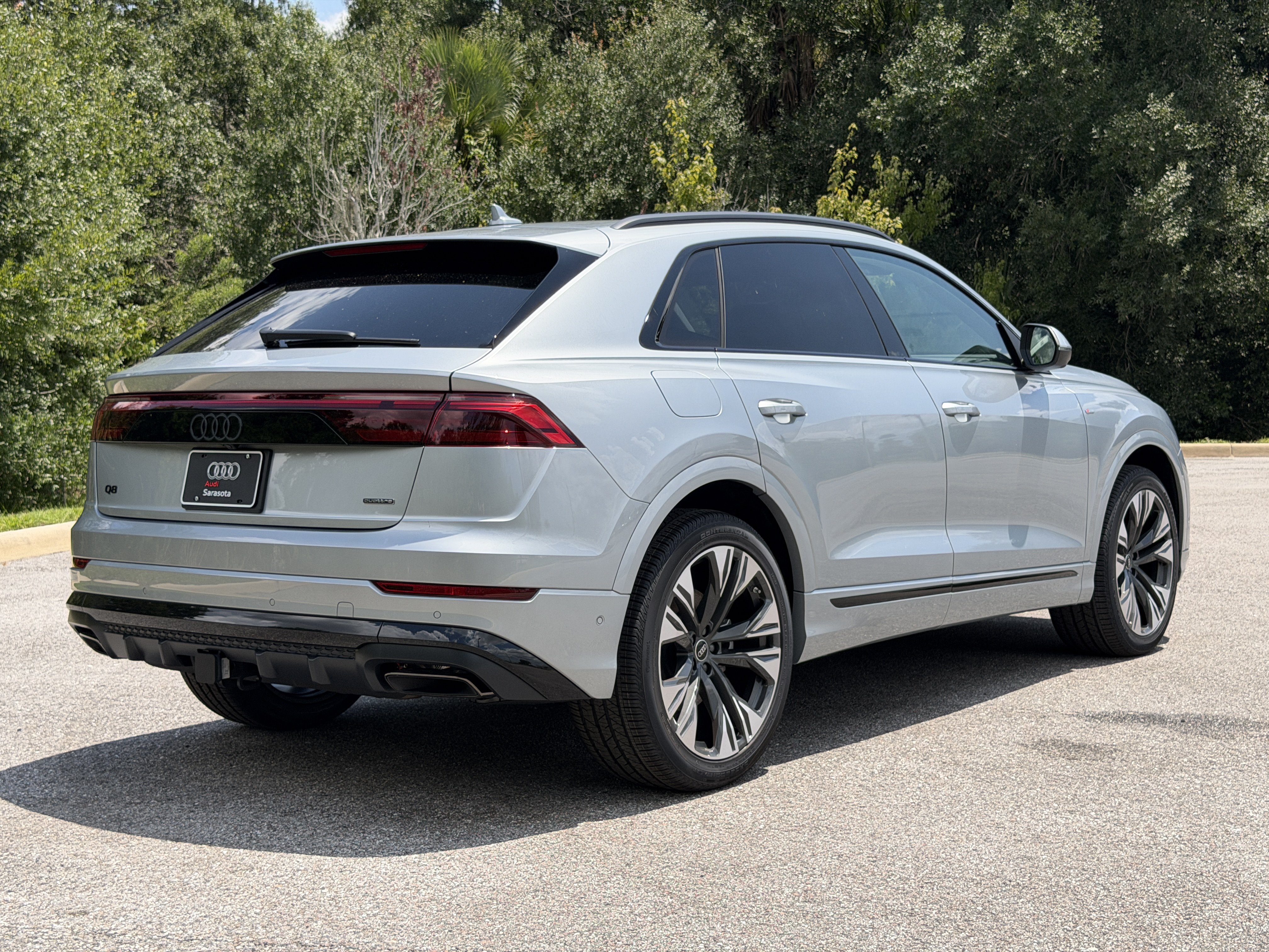 New 2026 Audi Q8 Premium Plus AWD/4WD image 3