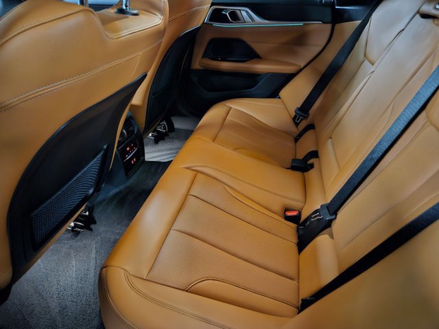 Used 2022 BMW 430i Gran Coupe w/ M Sport Package RWD image 16