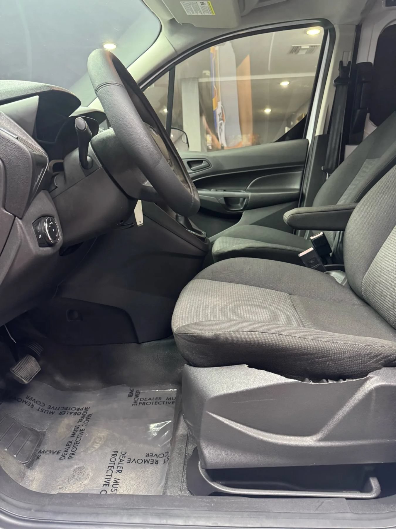 Used 2014 Ford Transit Connect XL FWD image 13