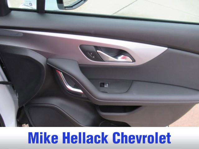 Used 2023 Chevrolet Blazer LT w/ Convenience Package image 12