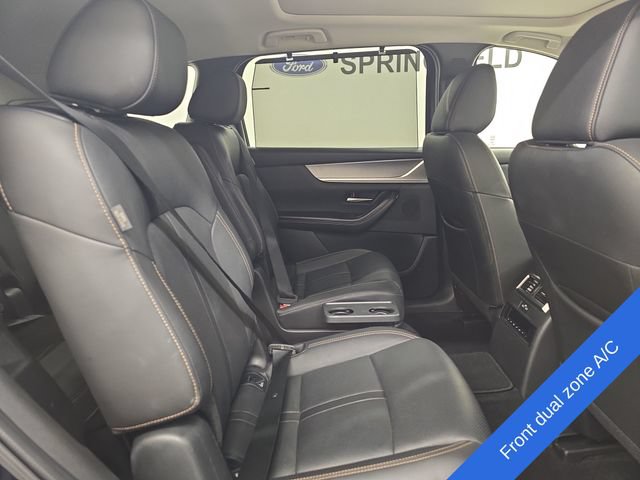 Used 2024 MAZDA CX-90 3.3 Turbo w/ Premium Package AWD/4WD image 12