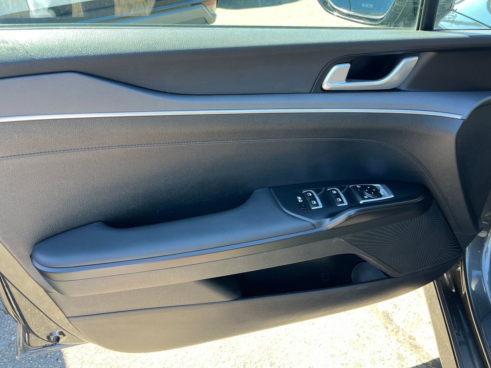 Used 2025 Kia K5 LXS image 18