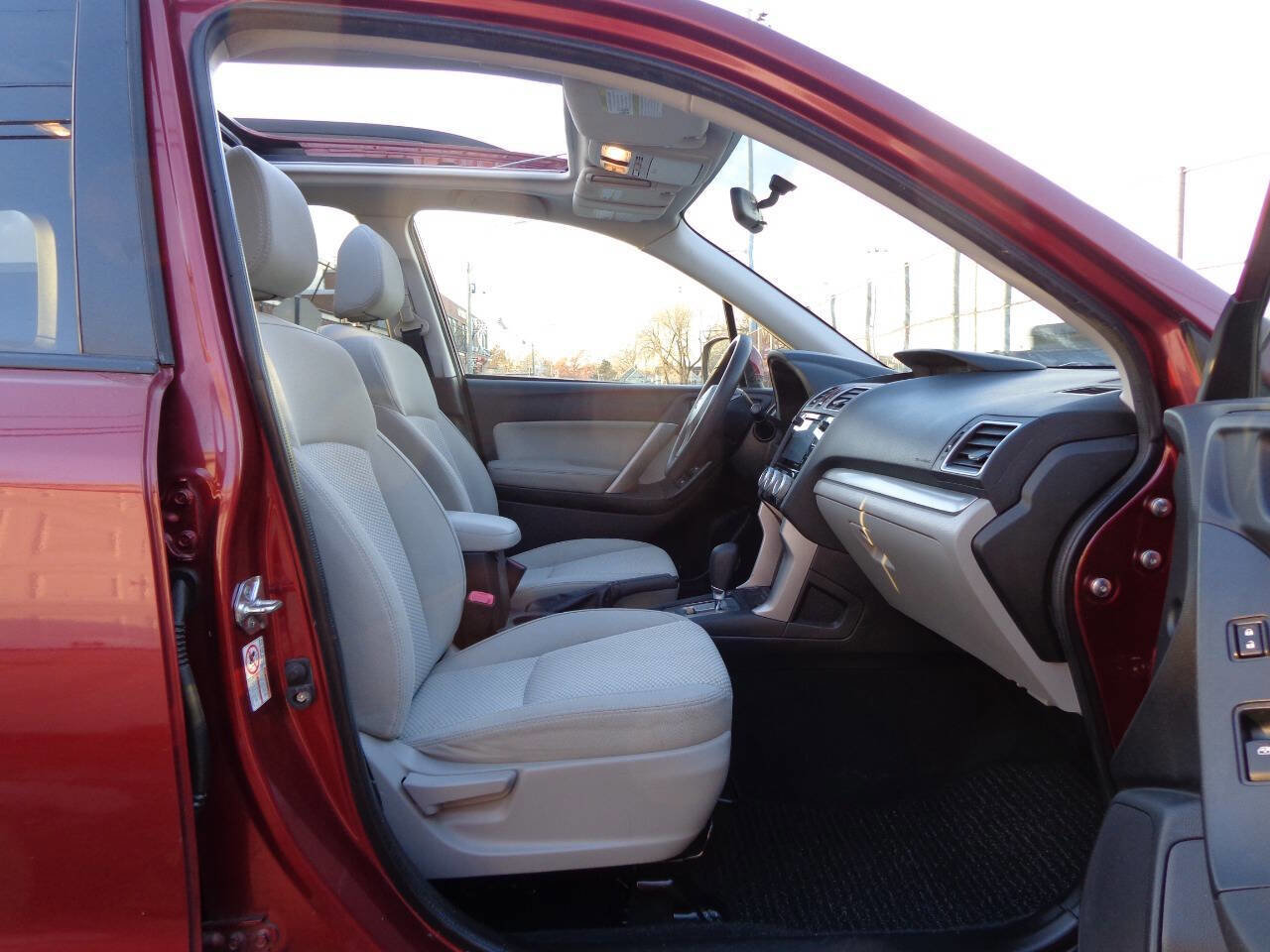 Used 2016 Subaru Forester 2.5i Premium w/ All-Weather Package image 36