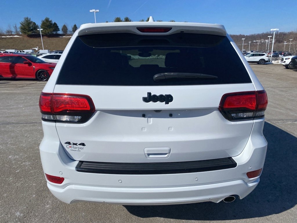 Used 2018 Jeep Grand Cherokee Altitude image 4