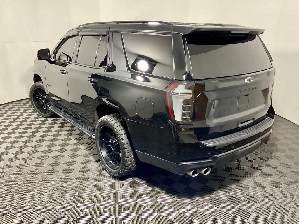 Used 2025 Chevrolet Tahoe Z71 w/ Comfort Package image 12