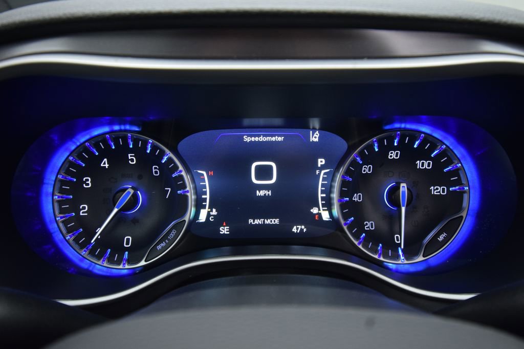 New 2026 Chrysler Pacifica Select w/ S Appearance Package FWD image 19