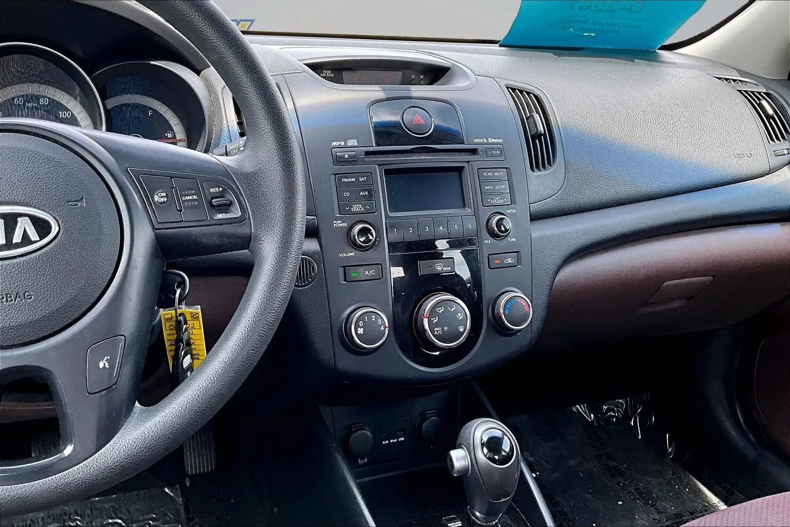 Used 2011 Kia Forte EX FWD image 9