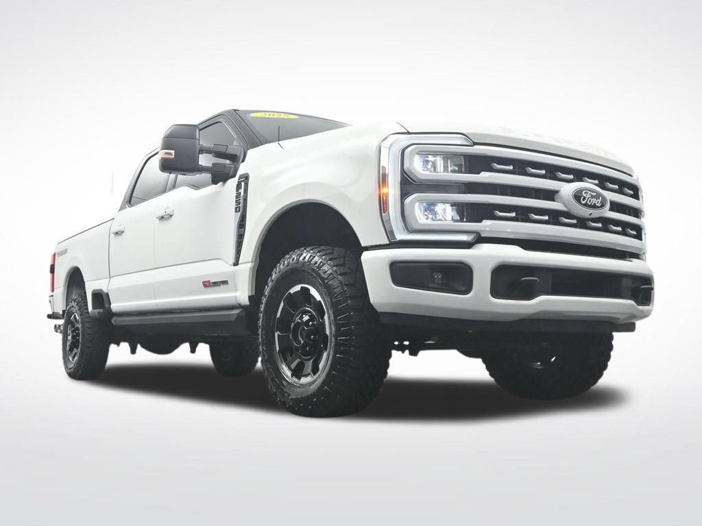 Used 2025 Ford F250 Lariat w/ Tremor Off-Road Package AWD/4WD image 46