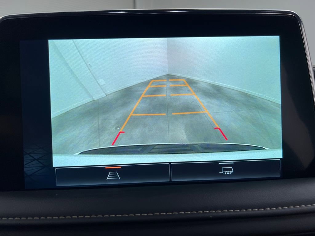 Used 2023 GMC Yukon SLT image 21