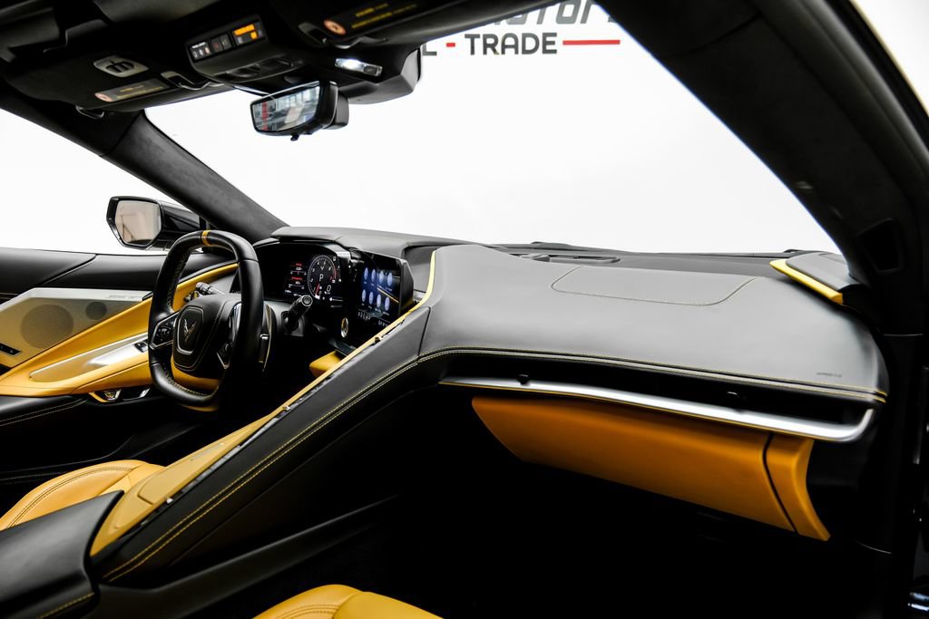 Used 2021 Chevrolet Corvette Stingray Premium Cpe w/ Engine Appearance Package RWD image 16