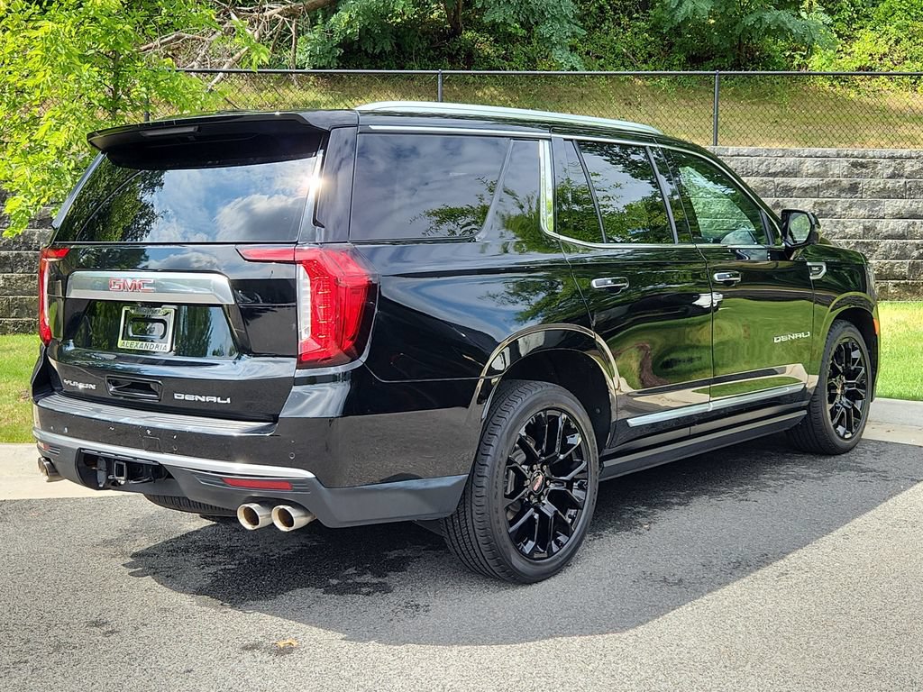 Used 2023 GMC Yukon Denali w/ Max Trailering Package AWD/4WD image 2