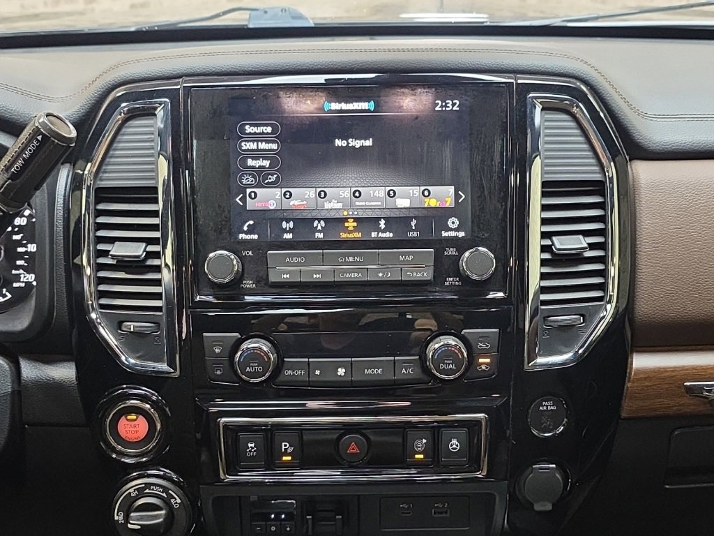 Used 2021 Nissan Titan Platinum Reserve w/ Moonroof Package image 26