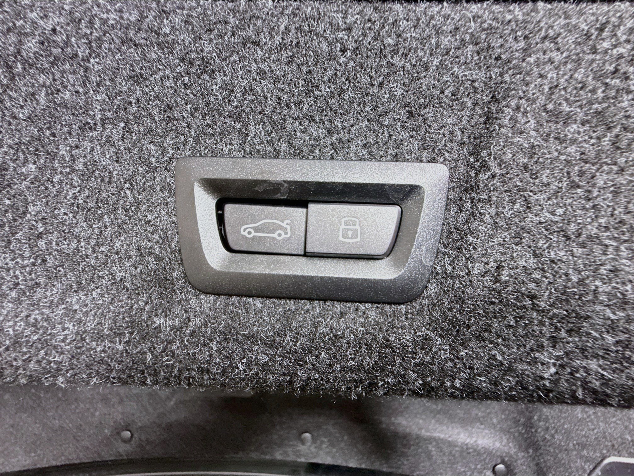 Used 2026 BMW 330i xDrive Sedan AWD/4WD image 44