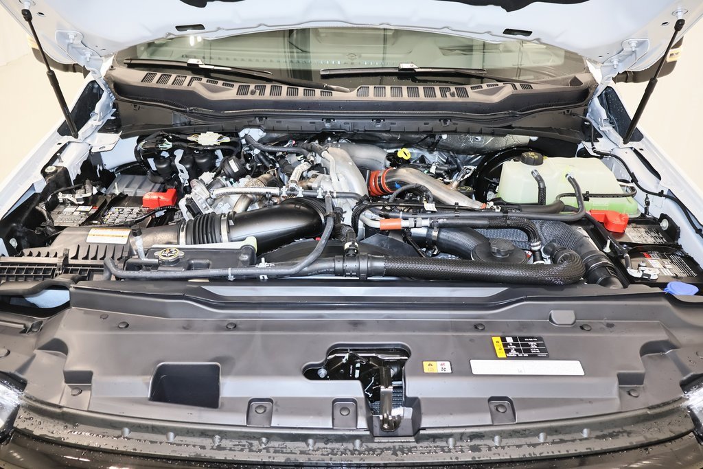 New 2025 Ford F350 Platinum w/ FX4 Off-Road Package image 40