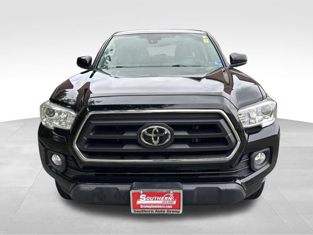 Used 2021 Toyota Tacoma SR5 RWD image 9