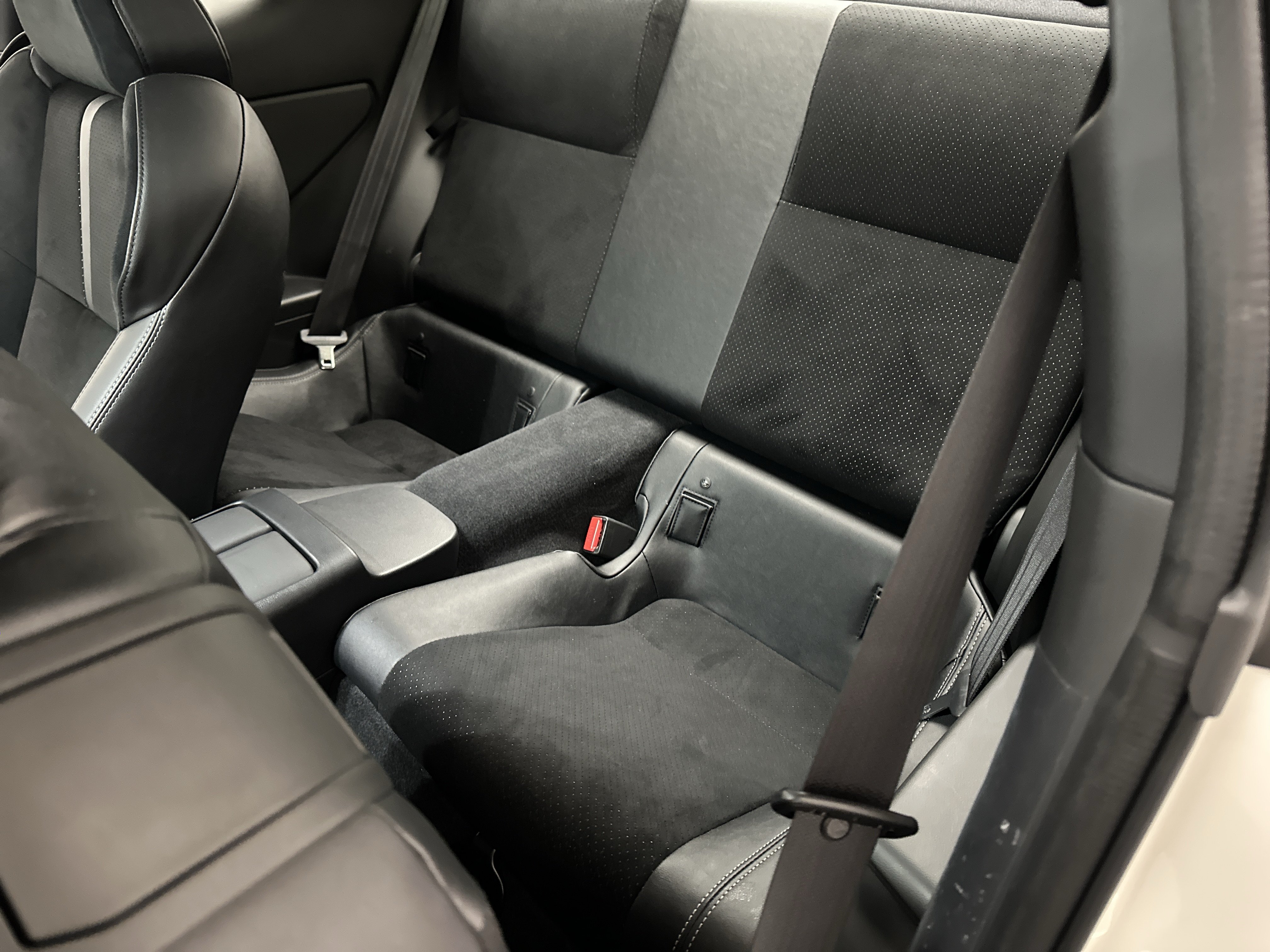 Used 2023 Toyota GR86 Premium w/ ALL Weather Mat Package (TMS) RWD image 16