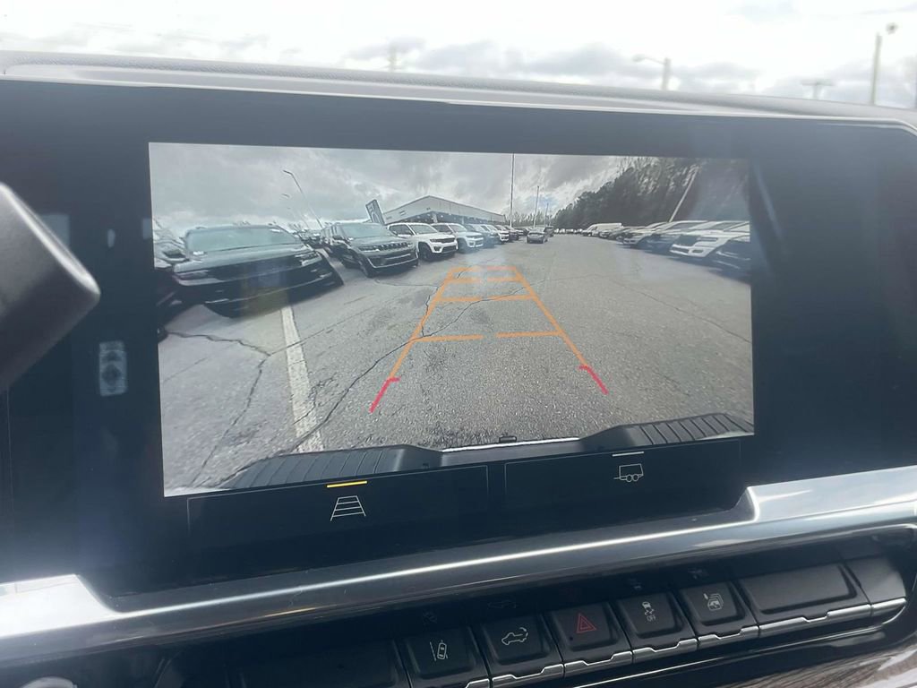 Used 2024 Chevrolet Silverado 2500 LT image 34