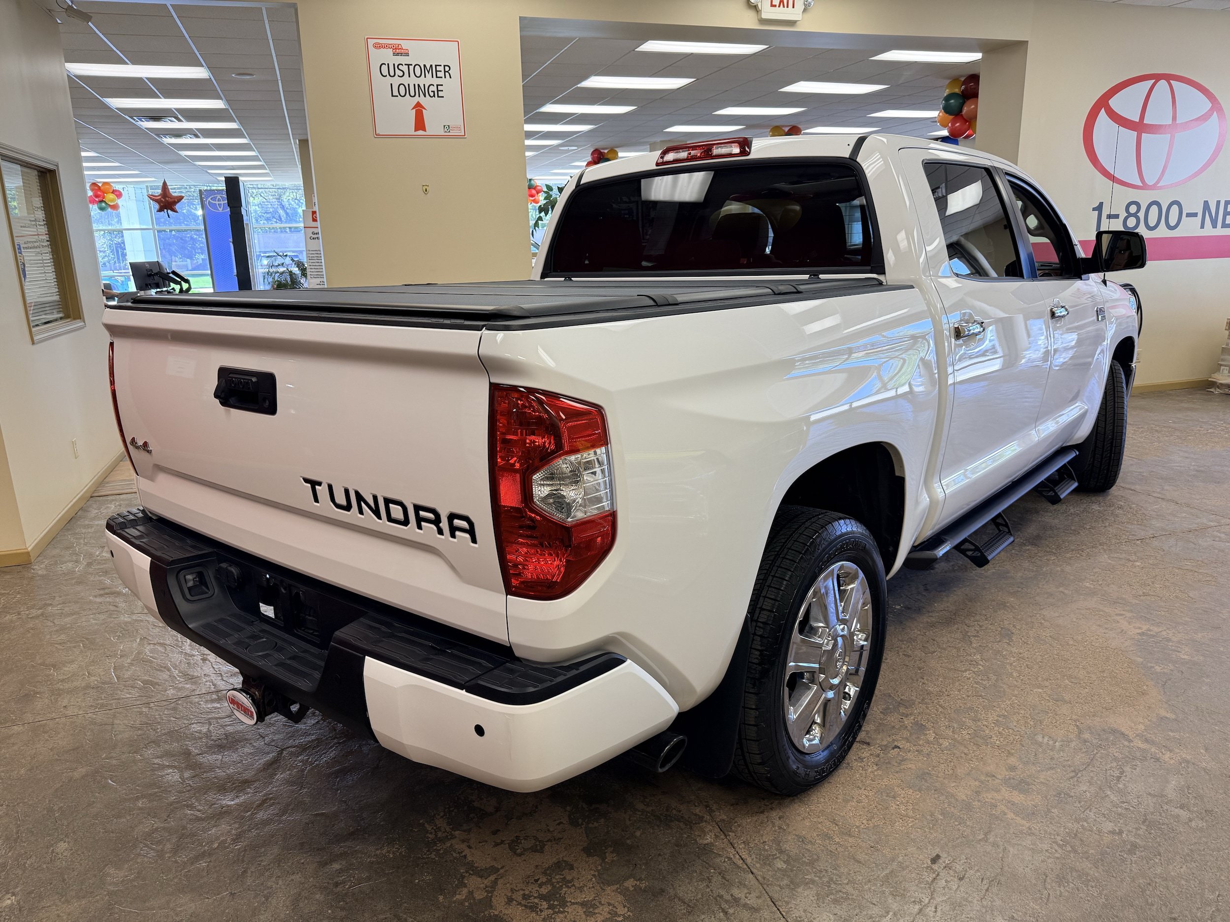 Used 2019 Toyota Tundra 1794 Edition AWD/4WD image 17
