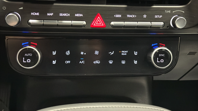 Used 2026 Hyundai Palisade Calligraphy AWD/4WD image 18