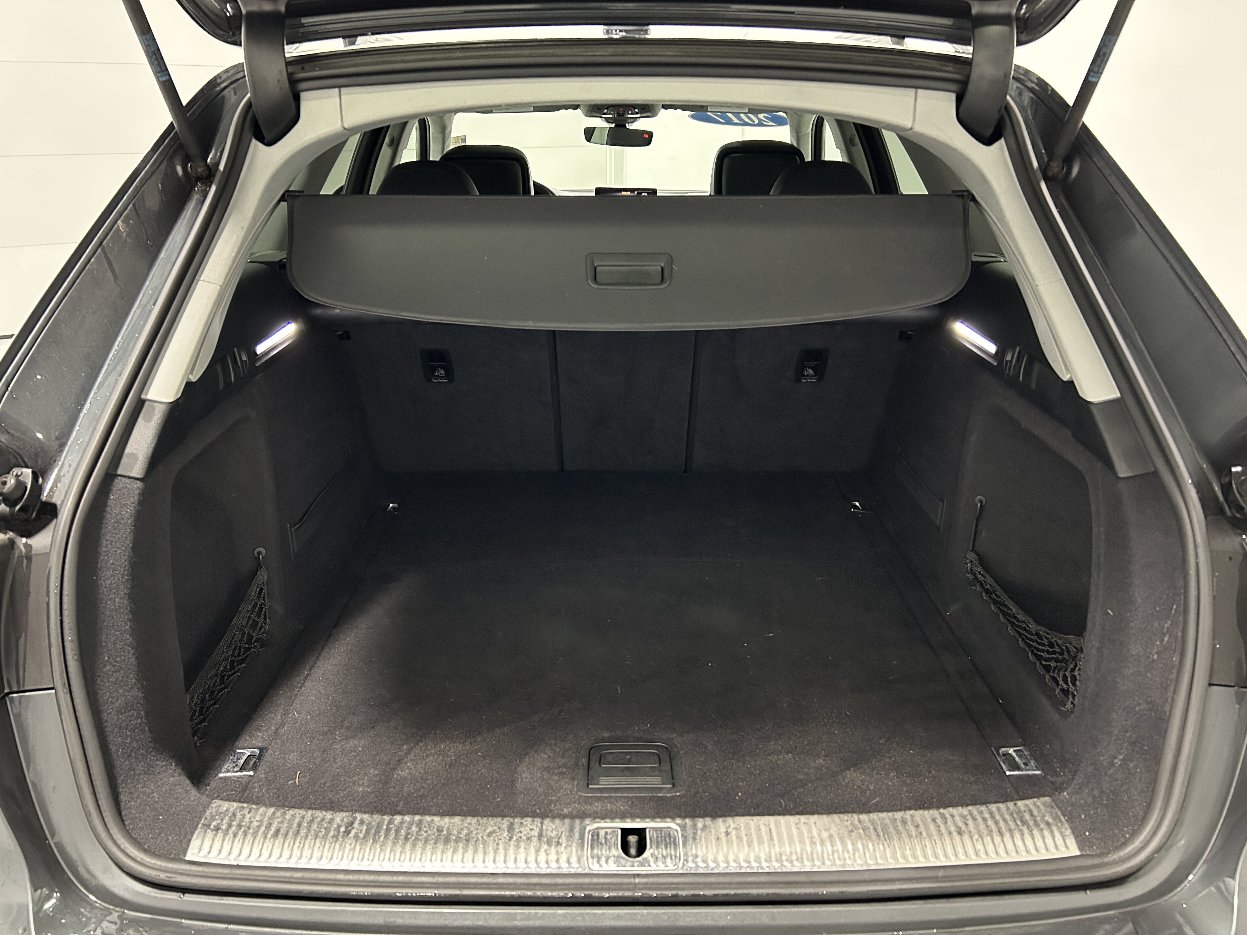 Used 2017 Audi A4 2.0T allroad Premium Plus AWD/4WD image 35