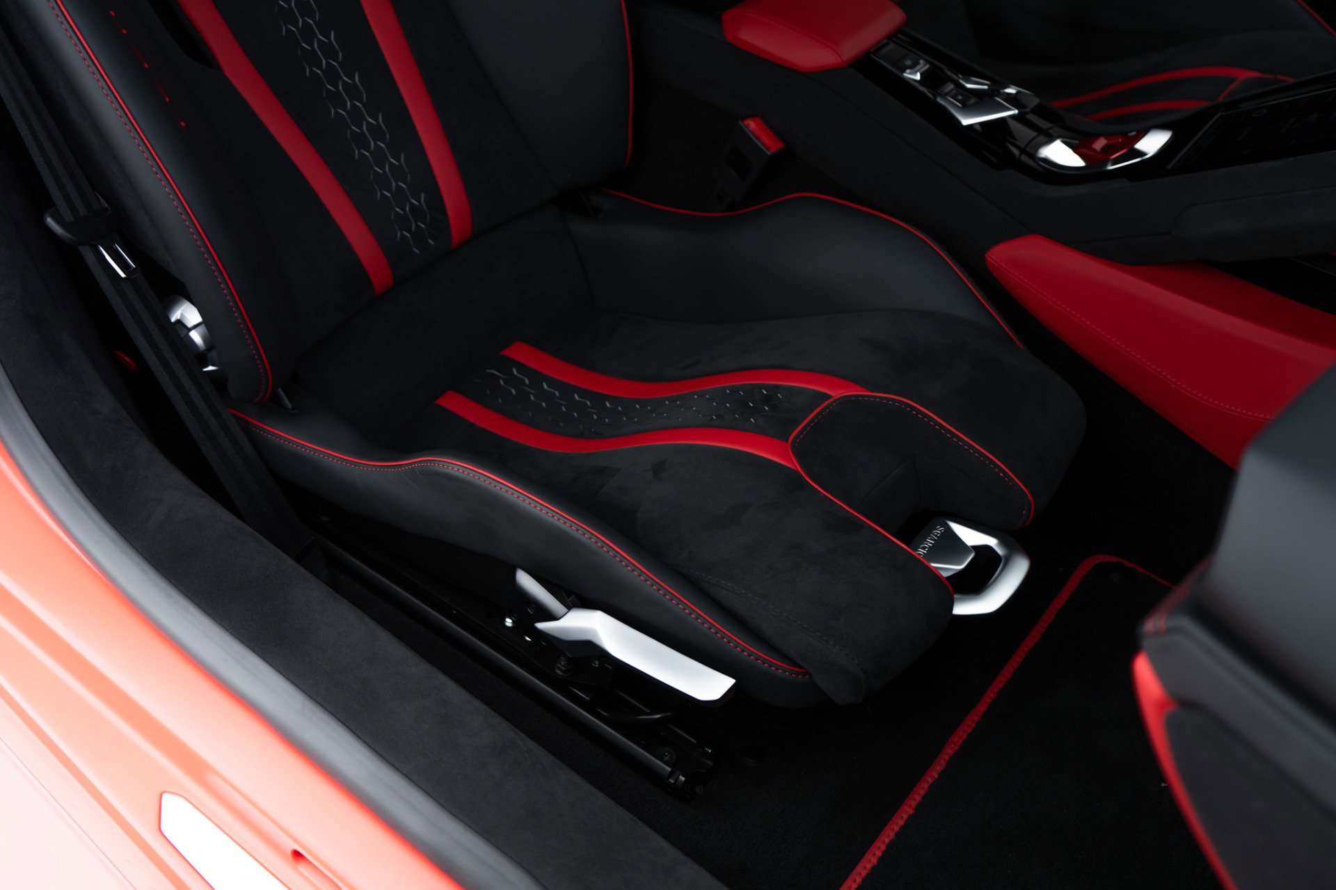 Used 2023 Lamborghini Huracan Tecnica image 26