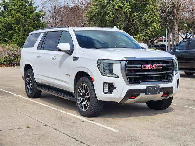 Used 2021 GMC Yukon XL AT4 w/ Rear Media and Nav Package image 3