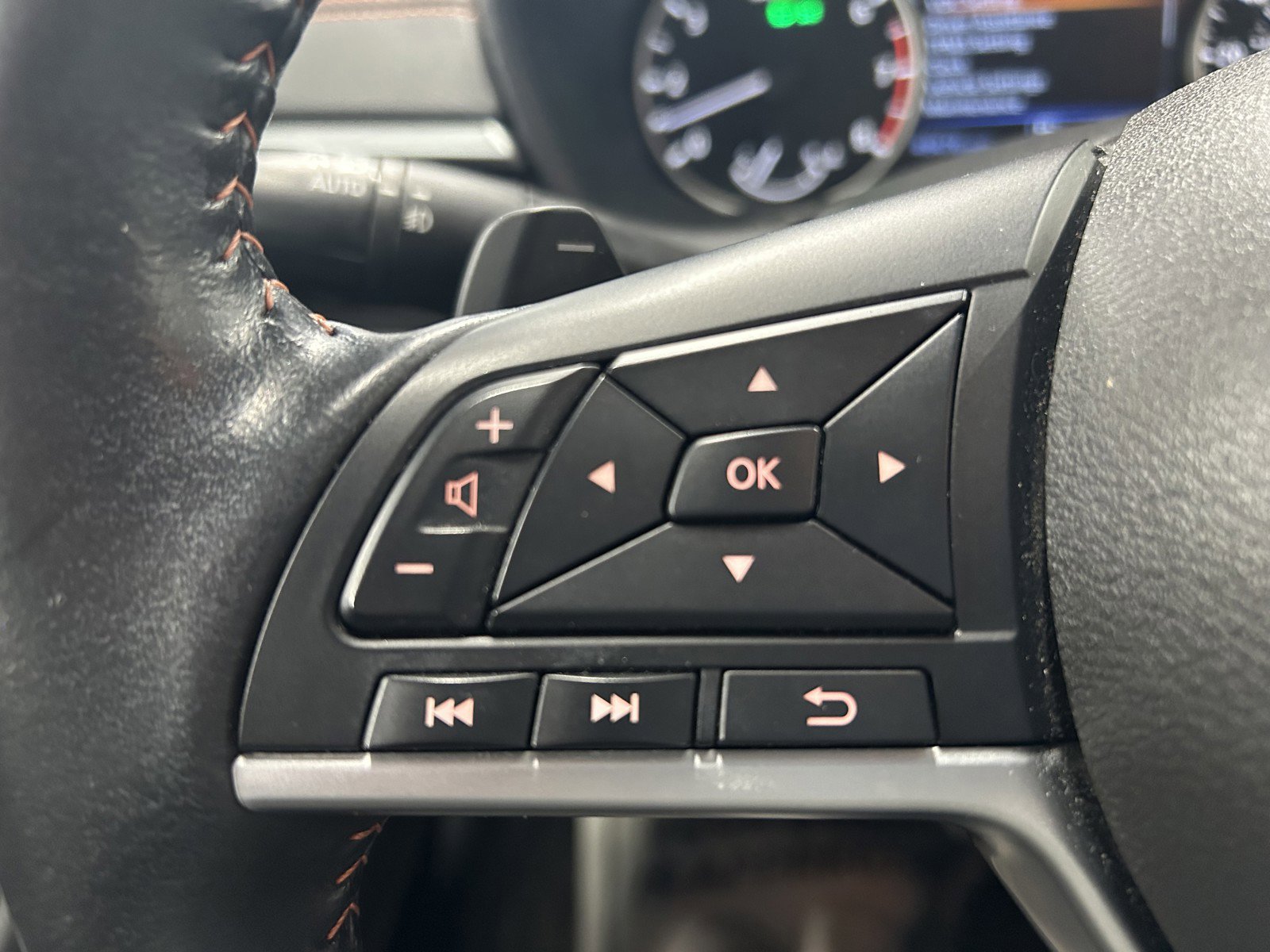 Used 2022 Nissan Altima 2.5 SR w/ Midnight Edition Package image 21