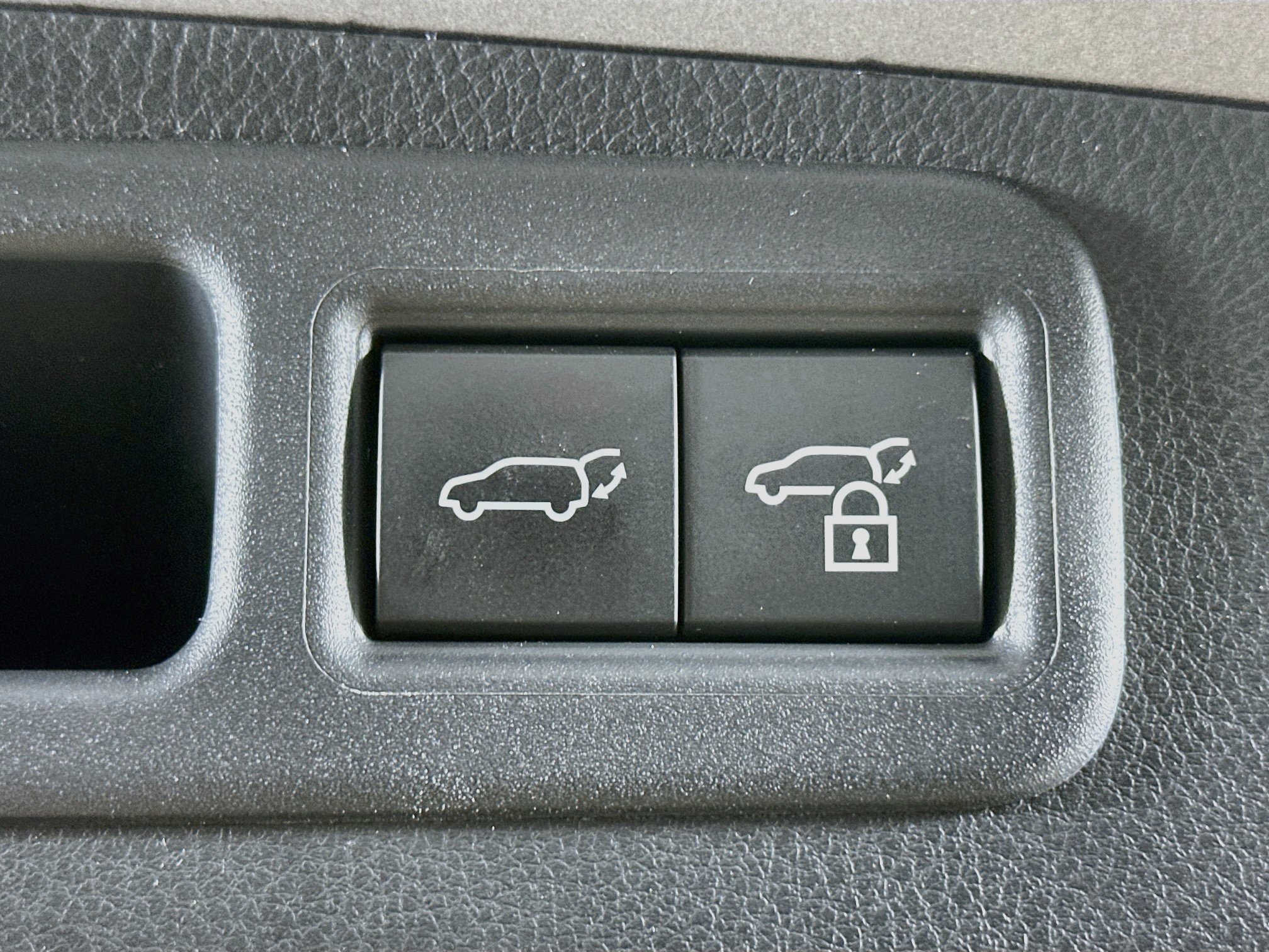 Used 2023 Lexus RX 350 Premium Plus w/ Accessory Package (Z1) FWD image 31