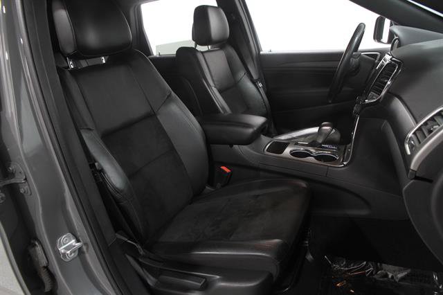 Used 2021 Jeep Grand Cherokee Laredo X AWD/4WD image 18
