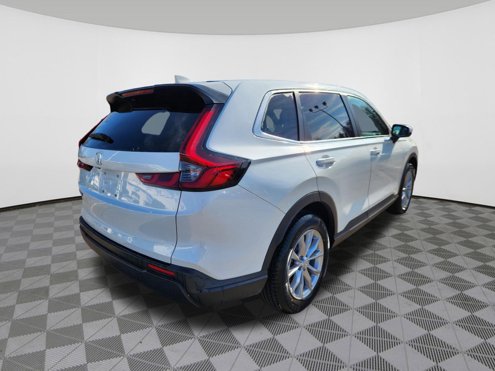 Used 2023 Honda CR-V EX image 4