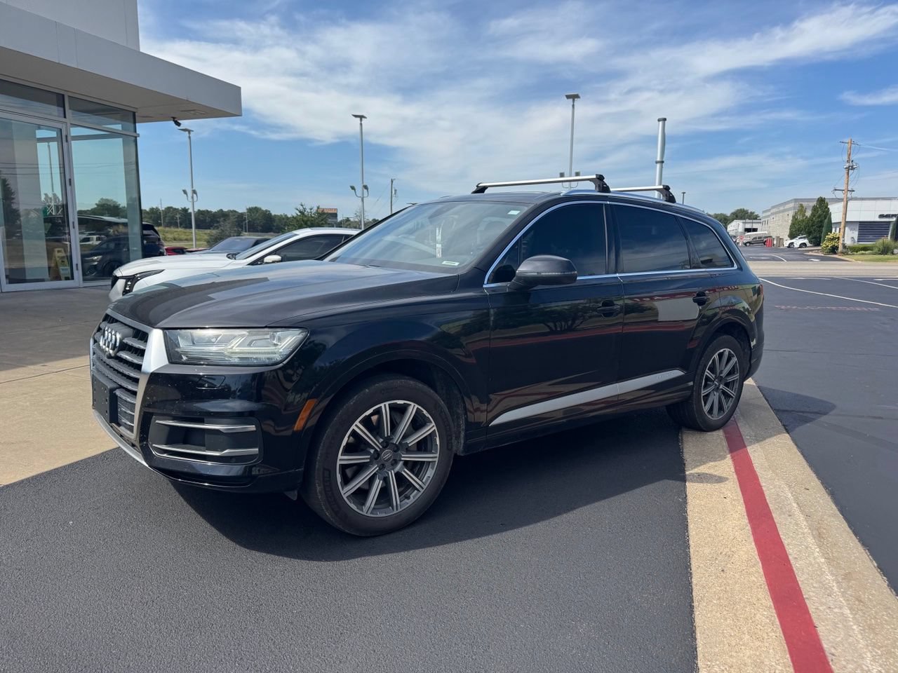 Used 2017 Audi Q7 3.0T Premium Plus w/ Premium Plus Package AWD/4WD image 7
