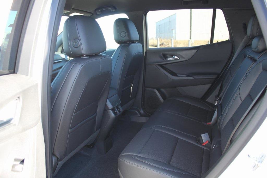 New 2026 Chevrolet Equinox LT w/ Convenience Package II image 6