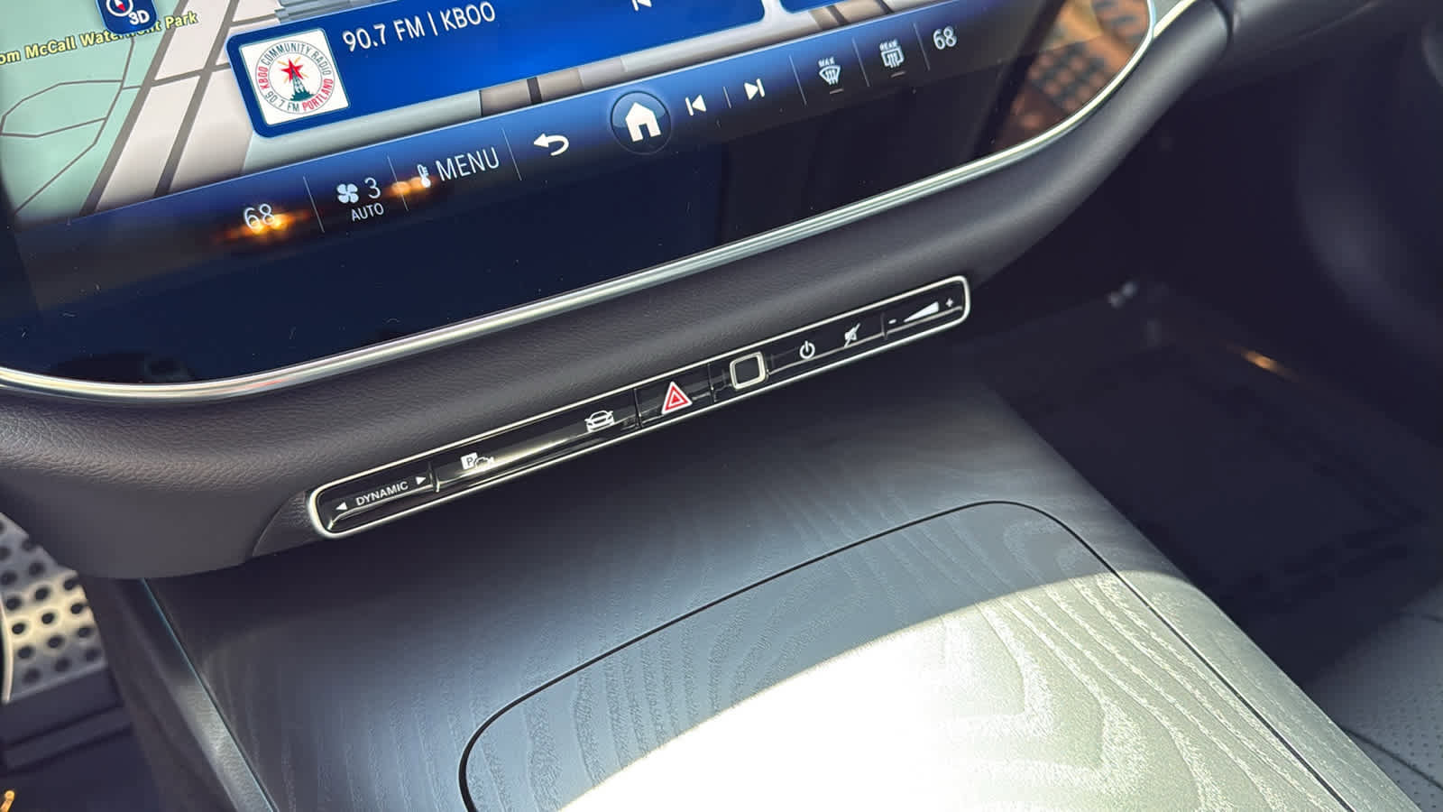 New 2026 Mercedes-Benz E 450 4MATIC All-Terrain Wagon image 23