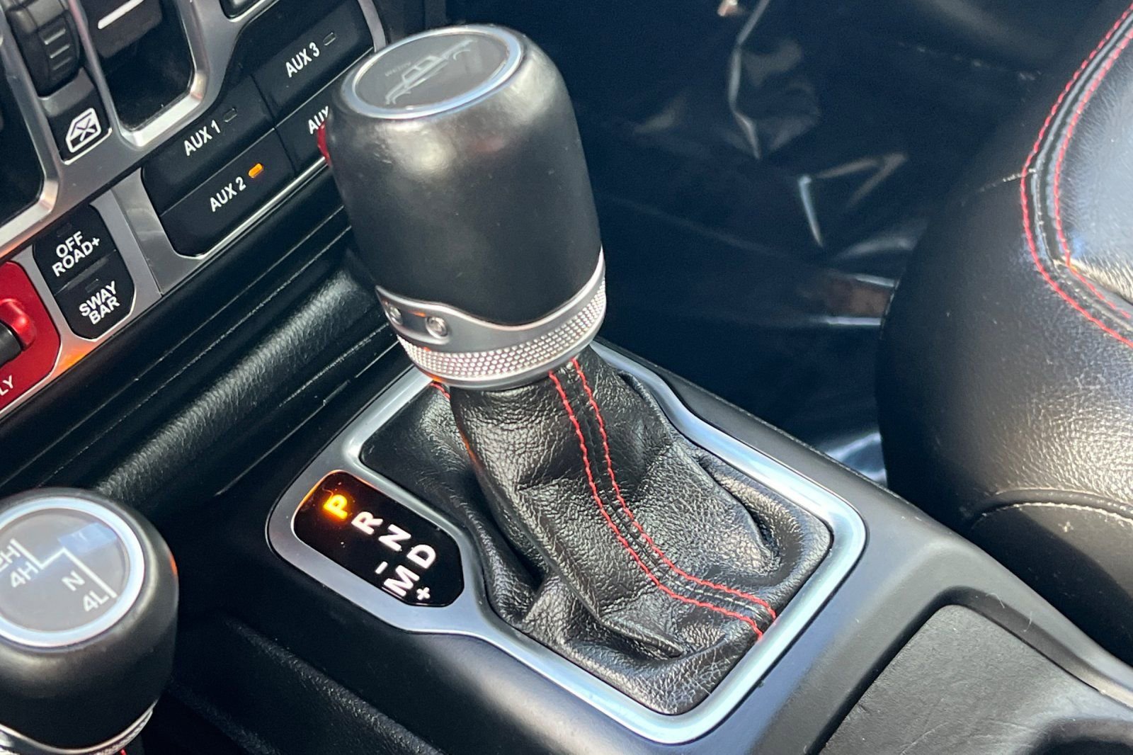 Used 2020 Jeep Gladiator Rubicon AWD/4WD image 22